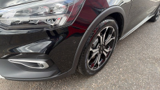 Ford Focus Vignale 1.0 EcoBoost 125 Active X 5dr Petrol Hatchback